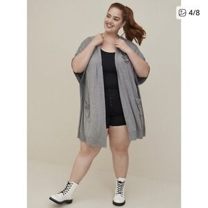 Torrid Light Gray Open-Front Sweater Cape
